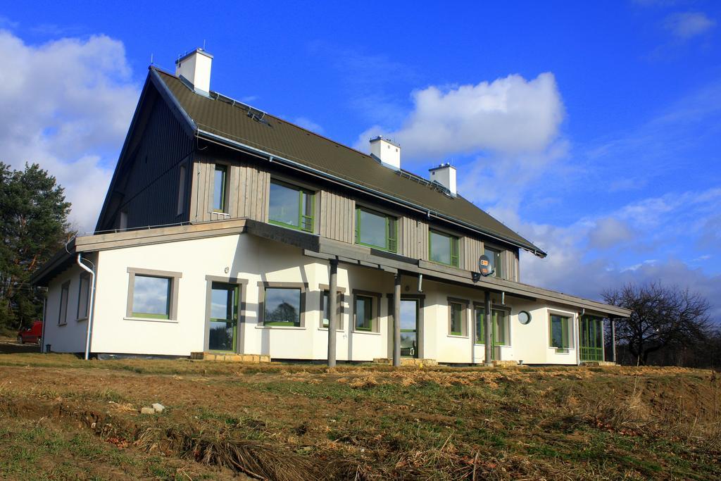 Chamedafne W Puszczy Kampinoskiej Brochów Exteriér fotografie